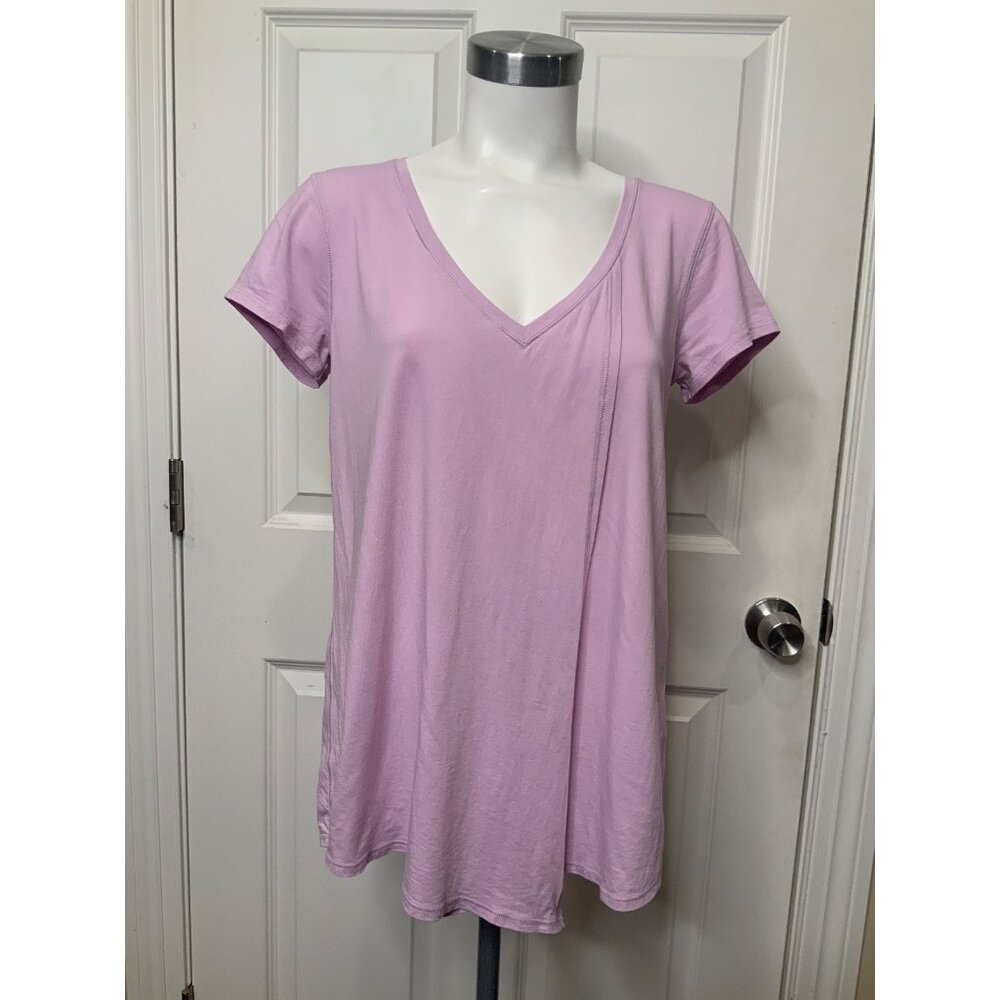 Lululemon Light Purple Knot A Problem Short Sleeve Athletic T-Shirt, Size 8